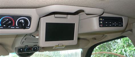 <b>Ford</b> <b>Excursion</b> (2002-2005) OFCC <b>Overhead</b> Compass Information Display Repair. . Ford excursion overhead console removal